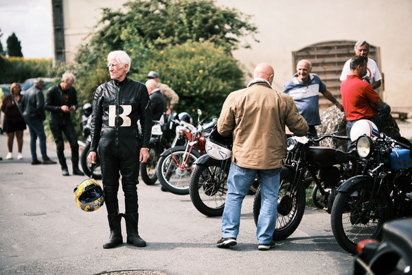 La montée historique du puy notre dame © Stephane Moreau Photographe