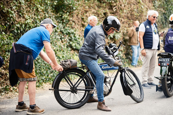 La montée historique du puy notre dame © Stephane Moreau Photographe