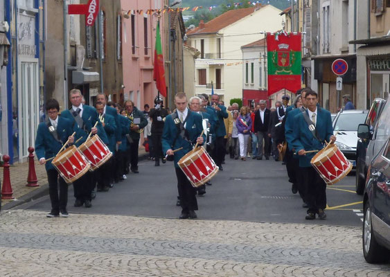 Défilé du jumelage germano-italiano français du 27 mai 2012 à Brassac-les-Mines