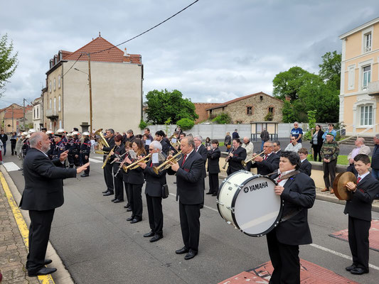 Cliché mairie de Brassac-les-Mines.