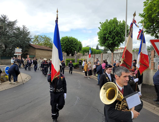 Cliché mairie de Brassac-les-Mines.