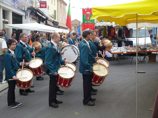 Défilé du jumelage germano-italiano français du 27 mai 2012 à Brassac-les-Mines