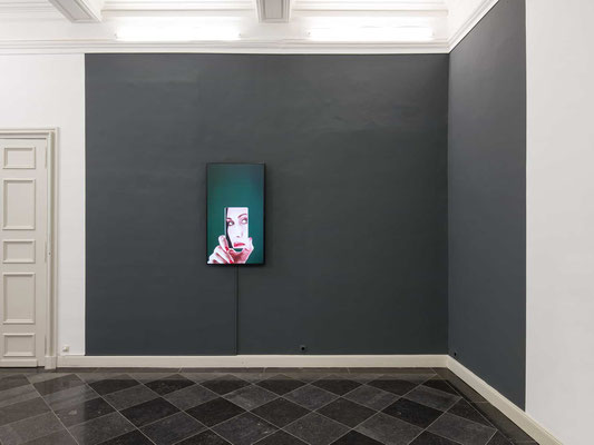 Dan Dryer_Isabelle_2019_reflecting_KNRW_Fotografie Carl Brunn