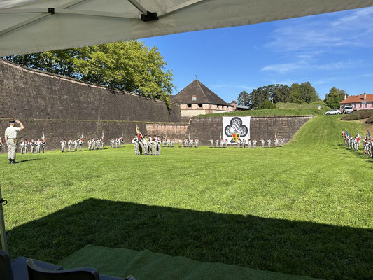 Honneur au drapeau du 35e R.I.