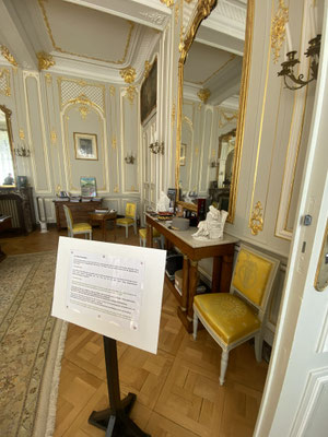 devenue le bureau du Gouverneur militaire.