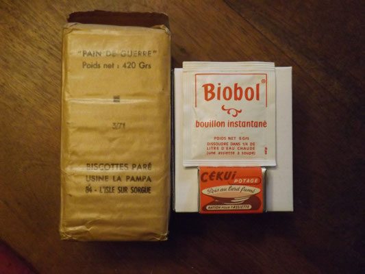Pain de guerre, soupe et bouillon (fonds J. Marin)
