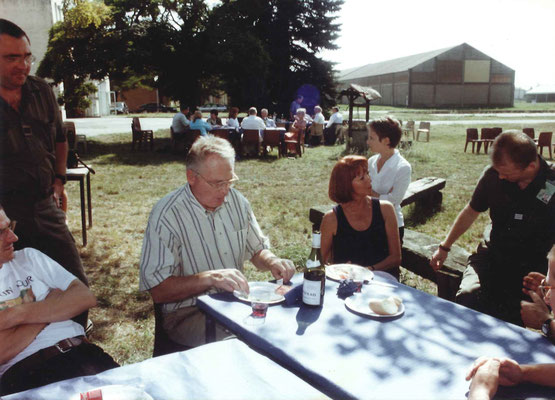 Suite de la garden party...