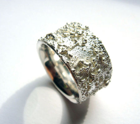 Granulat • Ring 2010 • Silber • private collection