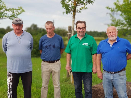 Halbfinale 2 :  Frank und Werner gegen Uwe und Christian(vertreten durch Peter) (v.l.n.r)