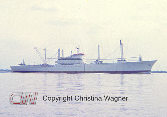 Die CAP SAN MARCO der Reederei Hamburg Süd wurde 1961 bei HDW in Kiel gebaut. Von den als "Weiße Schwäne des Südatlantiks" bezeichneten Schiffen ist die Cap San Diego heute Museumsschiff. Die CAP SAN MARCO wurde 1985 verschrottet.