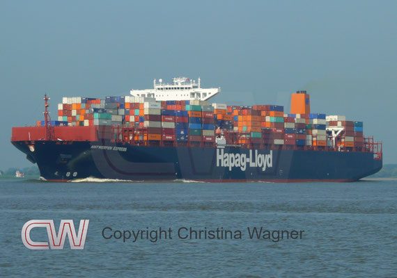 Die 13.170 TEU tragende ANTWERPEN EXPRESS ist mit 9 Schwesterschiffen bei Hapag-lloyd eingesetzt. Sie gehört zum Hyundai Standardtyp 13.000 , von dem über 50 Schiffe gebaut wurden