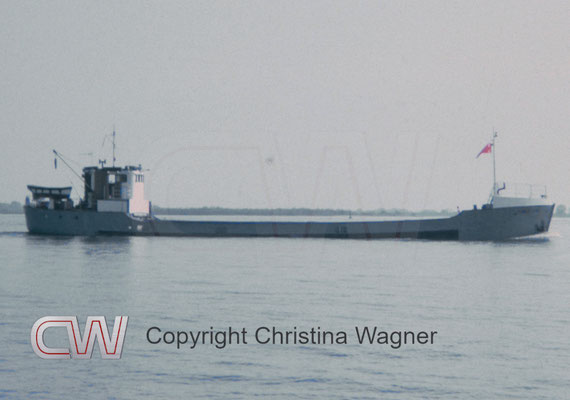 Bis zu ihrem Abbruch 1998 war die 1937 bei der Kremer Werft in Elmshorn gebaute FORTUNA häufig auf der Elbe und dem NOK zu sehen