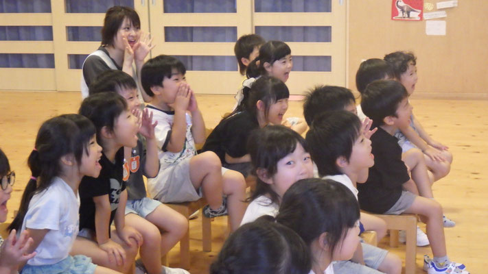 大きな声で「助けてー」