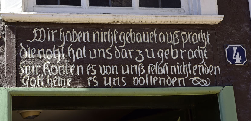 Giebelinschrift in  Bad Laer