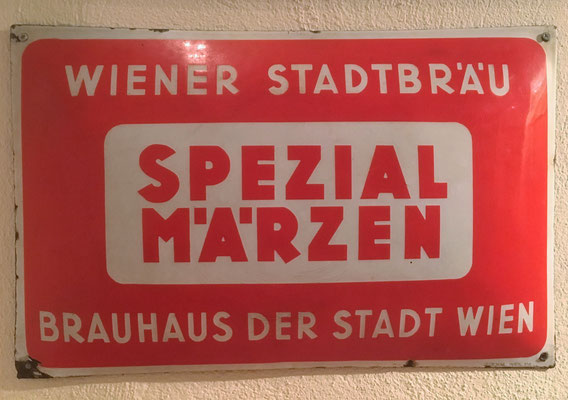 015 Wiener Stadtbräu, Email, Abm. 32 cm x 50 cm, Impressum: Stegemail Wien XVI, ca. 1940