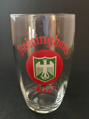 ST043, Reininghaus, Graz (Glas von ca.1940) , geeicht mit 1/4 L und 1/8 L