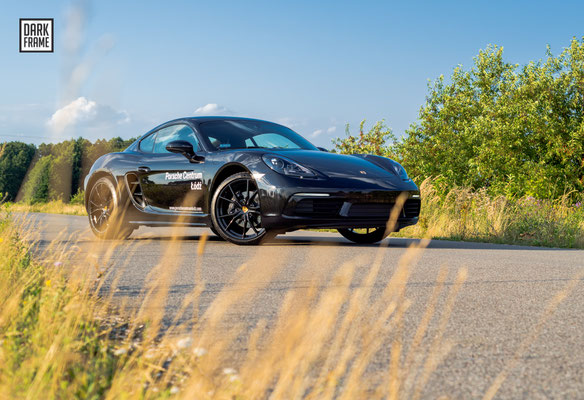 Porsche Cayman Łódź Dark Frame