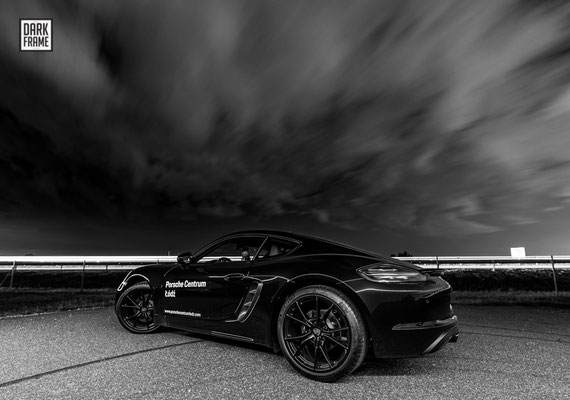 Porsche Cayman Łódź Dark Frame