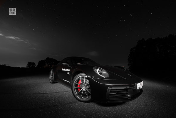 Porsche Łódź Dark Frame