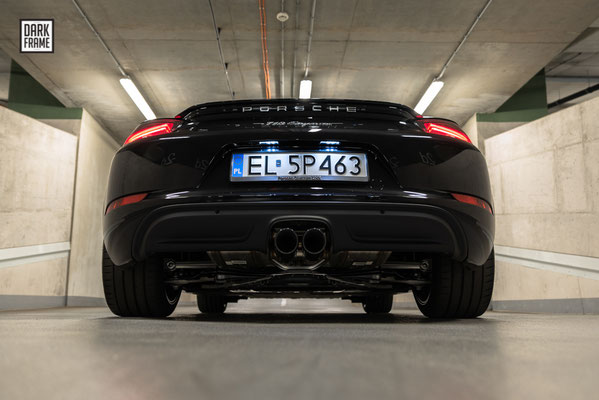 Porsche Cayman Łódź Dark Frame