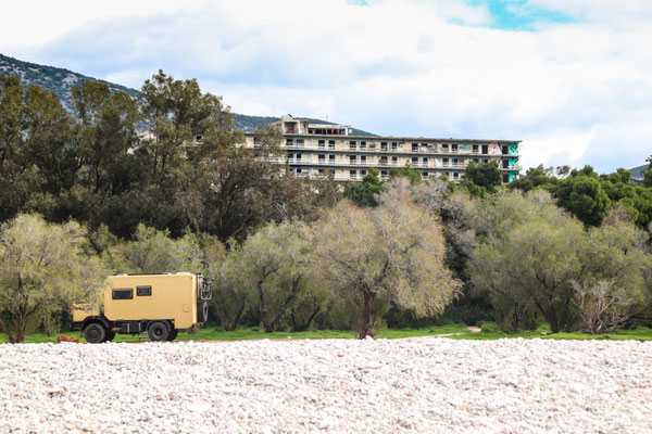 Salanti Beach mit Saladi Beach Hotel