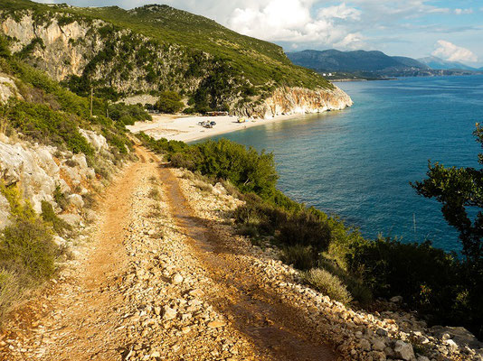 Abfahrt zum Gjilpe-Strand