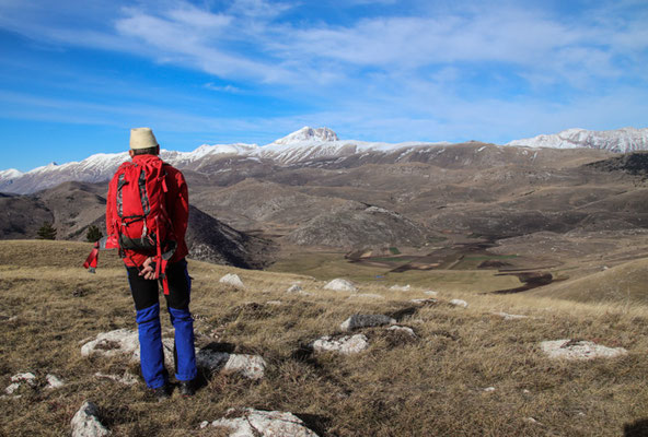 zum Monte Cafanello mit Blick auf den Gran Sasso