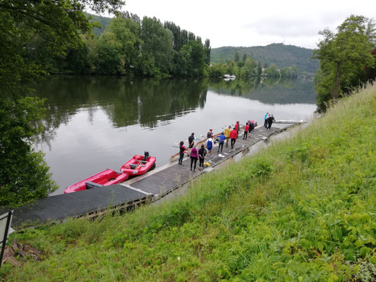 Départ des rameurs des clubs de Cahors, Cajarc et Latronquière depuis le site de l'aviron cadurcien