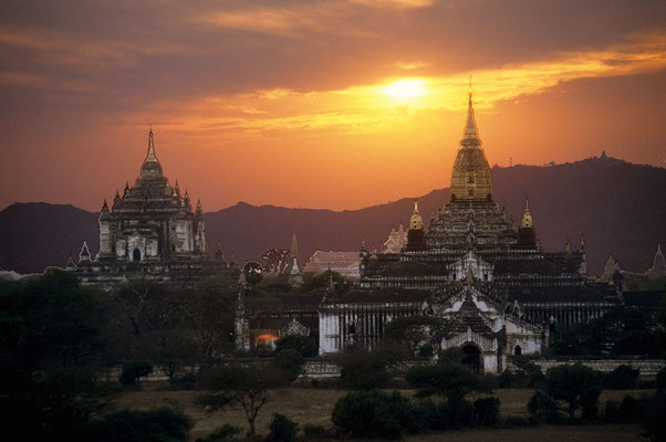 Nahezu 3000 Tempel und Pagoden stehen heute noch in Bagan.