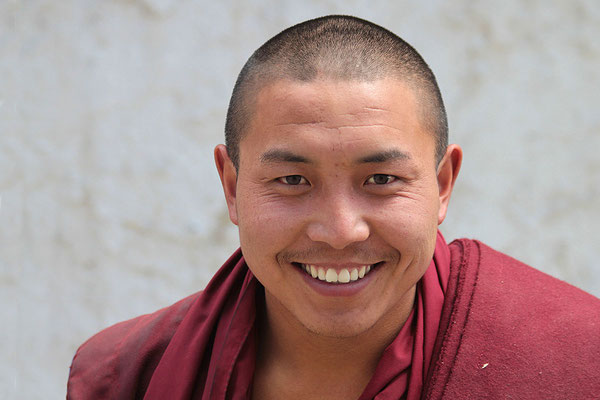 Einer von den rund 600 Mönchen im Kloster Tashilhunpo in Shigatse, der Residenz des Panchen Lama.