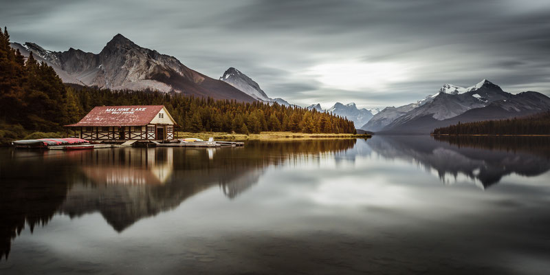 Canada Memos - Maligne Lake :: Copyright Martin Schmidt, Fotograf für Schwarz-Weiß Fine-Art Architektur- und Landschaftsfotografie aus Trier