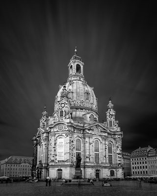 Dresdener Frauenkirche :: Copyright Martin Schmidt, Fotograf für Schwarz-Weiß Fine-Art Architektur- und Landschaftsfotografie aus Nürnberg