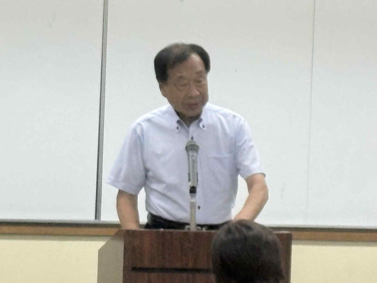 会長は今朝出がけに転んだそうです。暑い中ですがお互い気を付けましょう。