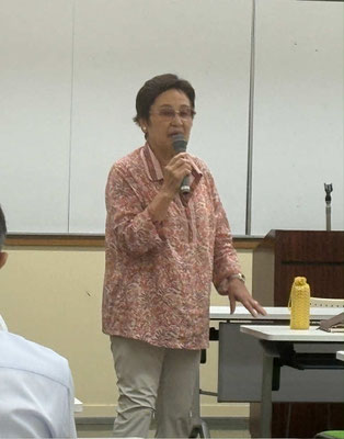 ９４歳で身の回りの世話を自分自身で行い一人暮らしの先輩からの元気な電話の声に励まされたことが最近ありました。