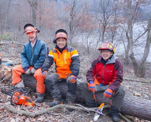  はじける笑顔３人衆