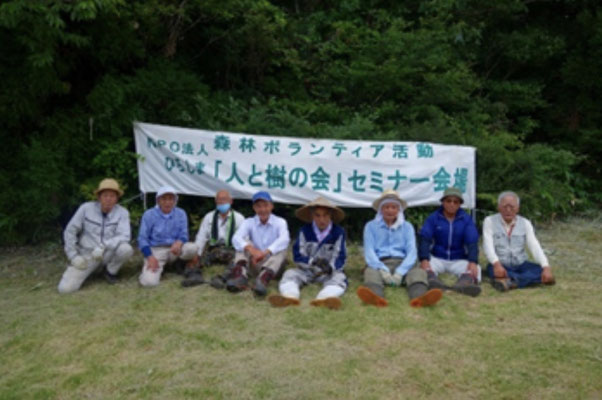 小室井山山頂(第1会場)での集合写真（7/31）