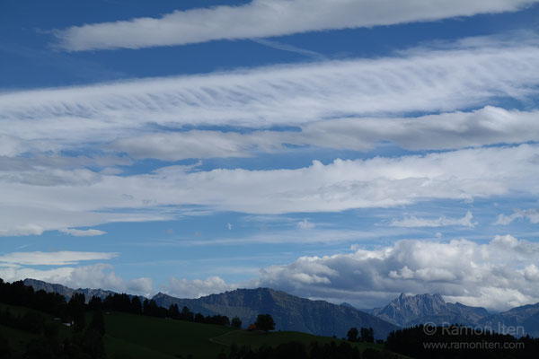 Striped clouds over Federispitz