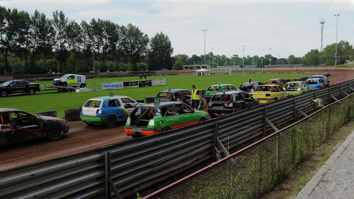 350 - 3. Vorlauf Saloon Gruppe 1
