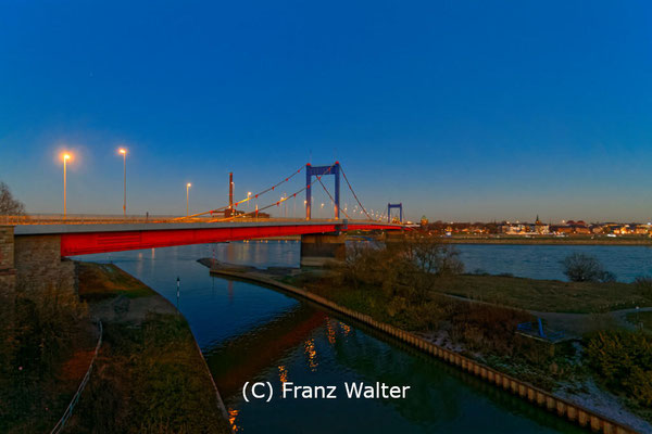 "Friedrich-Ebert-Brücke in Duisburg (7-19874)" - (C) Franz Walter