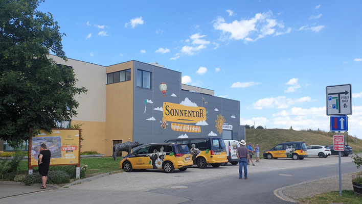 Bei Fa. Sonnentor in Cejkovice