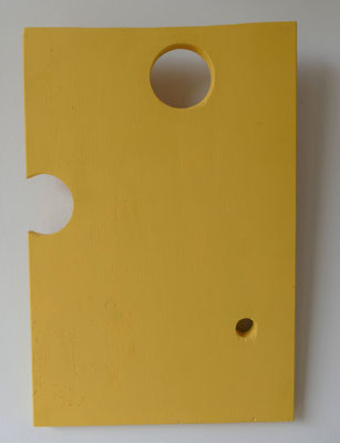 Wooden object no. 6 (Käseplatte), 2021, 29.5x44.5 cmx 2cm suspension, colour paint on pine wood shape 