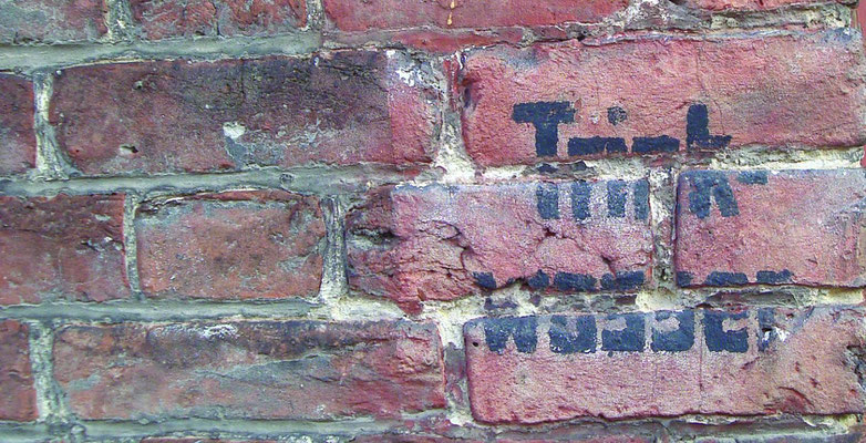 Inscription "Trink Wasser" signifiant que l'eau était potable à cet endroit