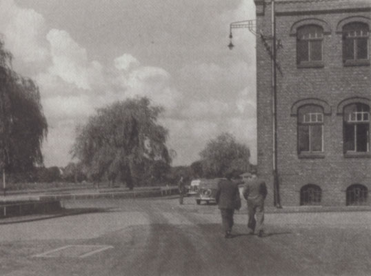 Der Eingangsbereich der Zeche Zweckel Ende der 1930er Jahre mit Blick auf das Zechenhaus <br><font size=1>&copy; Stiftung Industriedenkmalpflege und Geschichtskultur