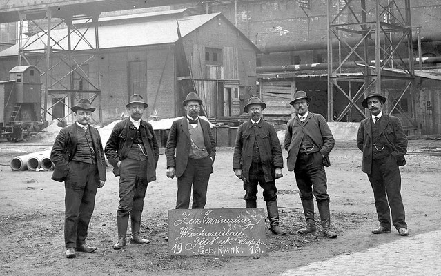 1913 erhielt die Zeche Zweckel eine neue Kohlenwäsche, zur Erinnerung wurde dieses Foto gemacht. <br><font size=1>Foto WAZ-Archiv