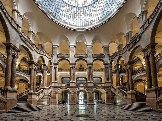 Justizpalast