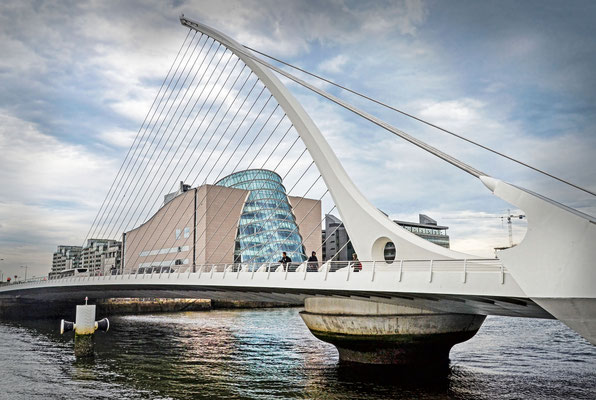 Samuel Beckett Bridge - by Santiago Calatrava