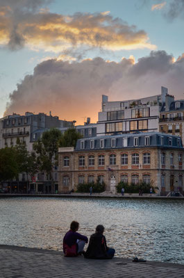 am Bassin de la Villette