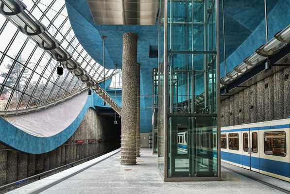 U-Bahnstation St.-Quirin-Platz