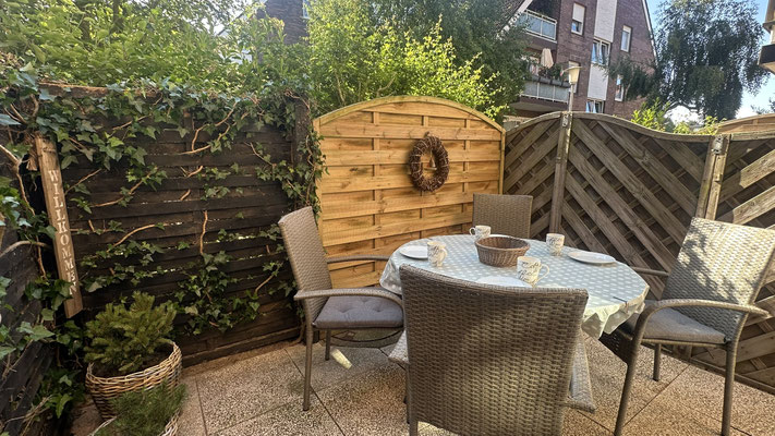 Schöne Terrasse mit Süd-Ost-Ausrichtung