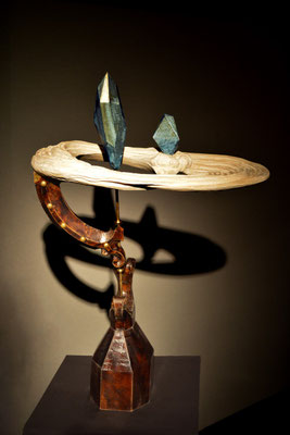 Cage  / 2014  /    樟、塗料、真鍮  camphor wood, paint, brass /  H60 × 45 × 30 (cm)